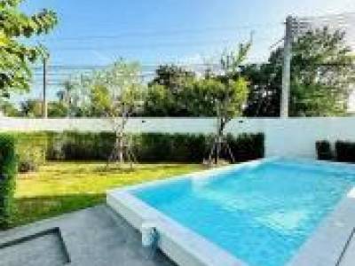 Luxurious pool villa for rent 70,000 baht/month, new 2-story hou, EANF