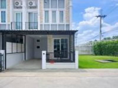 3-4 bedrooms, Ramintra-Wongwaen, Khubon Fashion, corner house, t, EANF